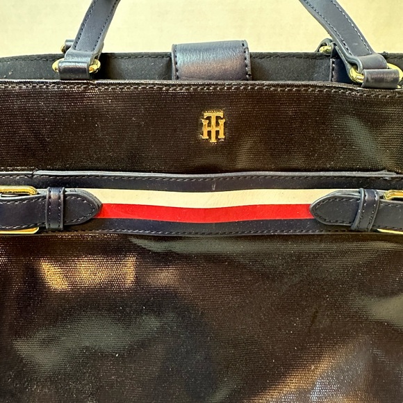 Navy Blue Three Compartment Purse - Picture 2 of 10